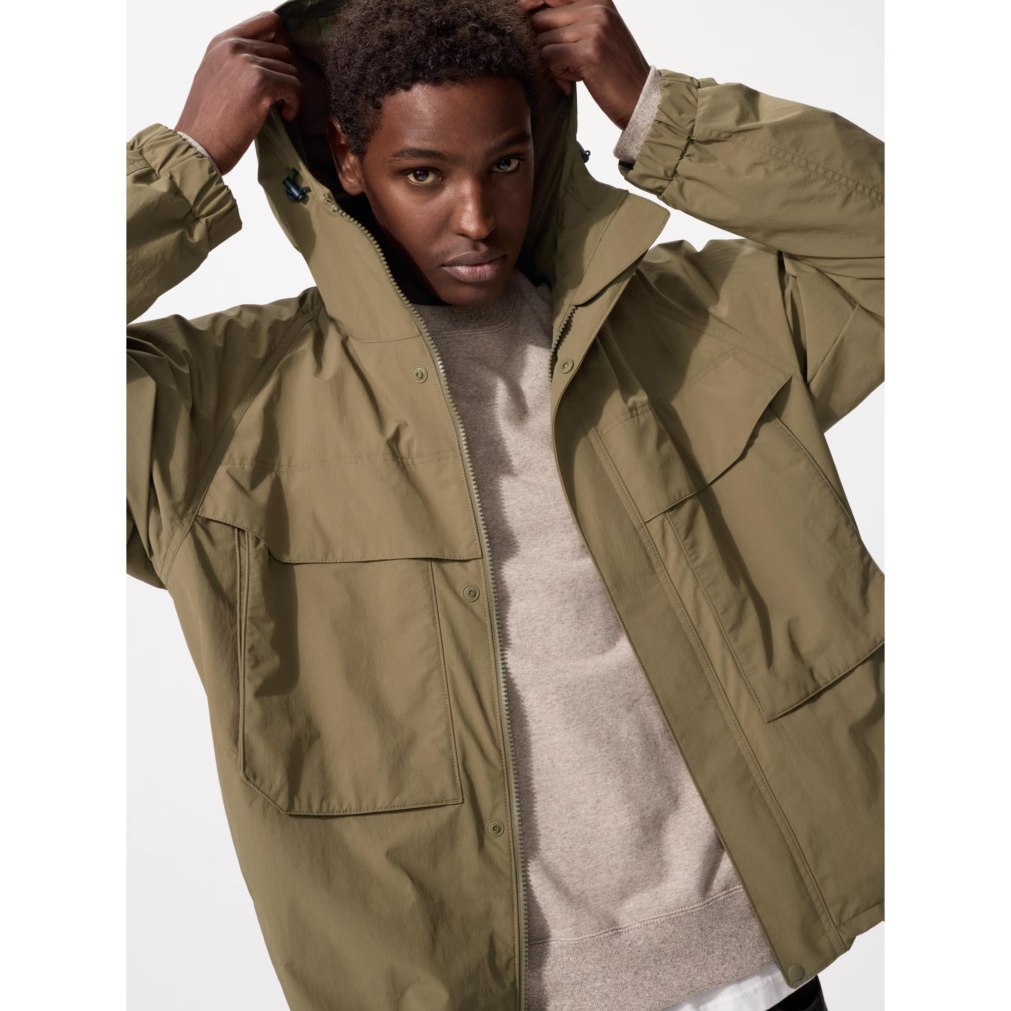 

Ветровка Uniqlo Unisex, 34 коричневый