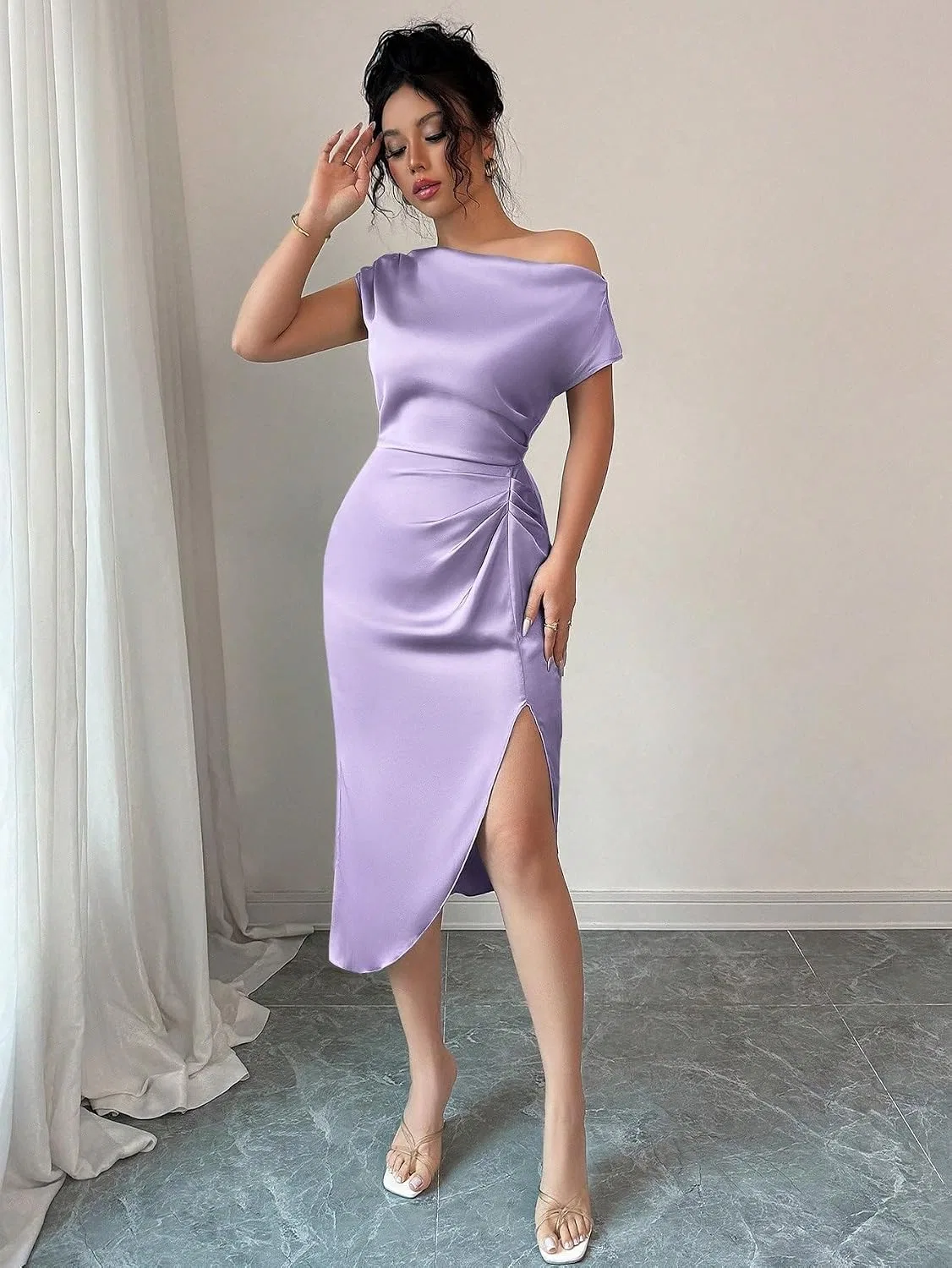 Женское сатиновое платье миди с асимметричным вырезом, Purple — фото 3