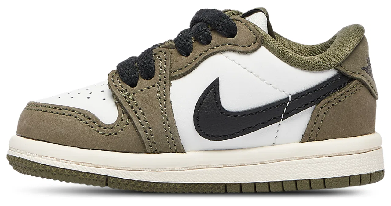 Кроссовки для мальчиков AJ 1 Retro Low OG Jordan, цвет Black/Summit White/Medium Olive — фото 2