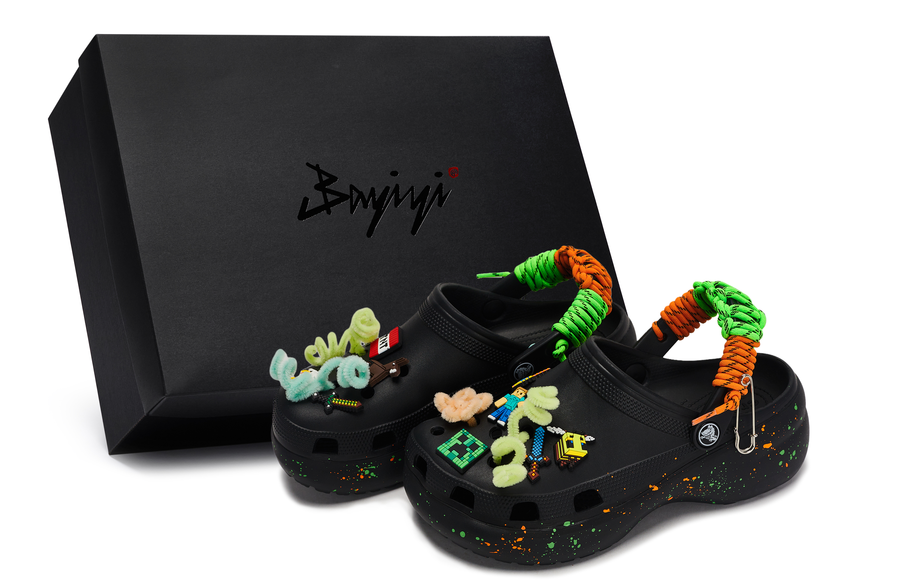 Классические сабо на платформе 811 Manufacturing, женские сабо Pixel Paradise, черные Crocs, Black