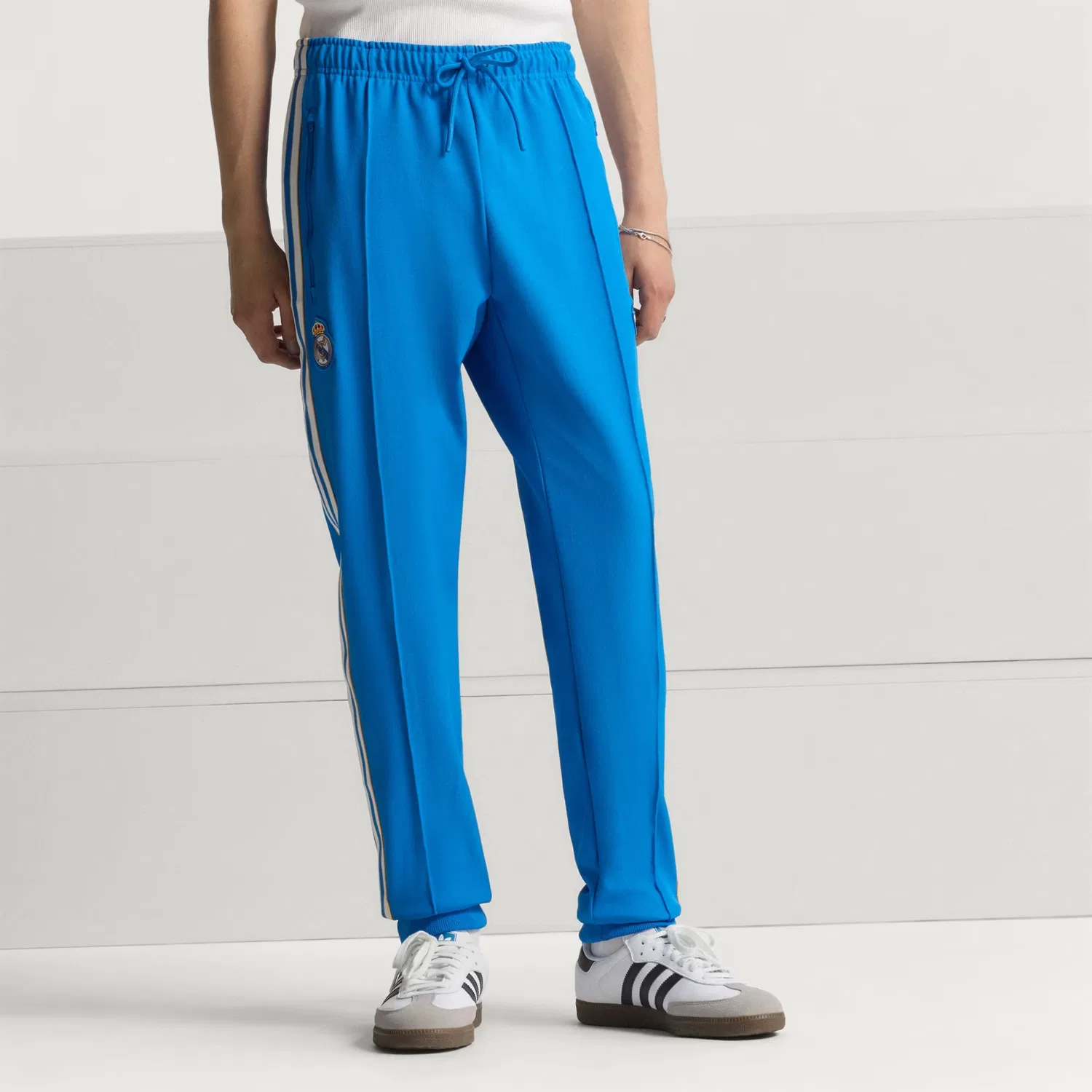 Спортивные штаны Adidas Originals Real Madrid Blue Bird/White — фото 2