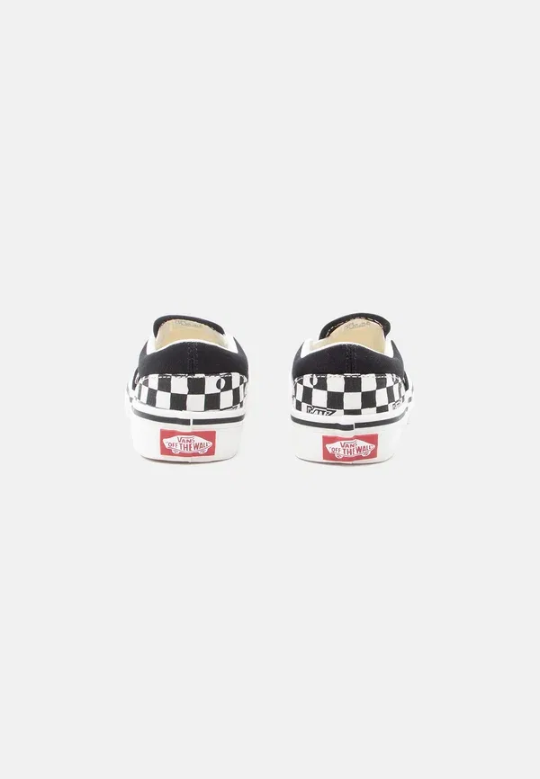 Классические слипоны Vans, черно-белые — фото 3
