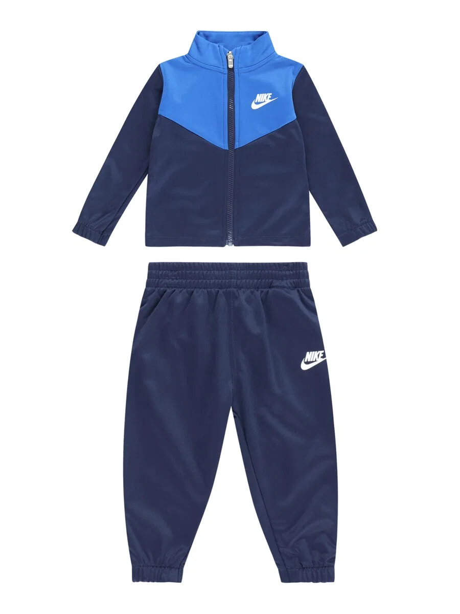 Спортивный костюм Nike Sportswear 'ESSENTIALS' в темно-синем и небесно-голубом цветах