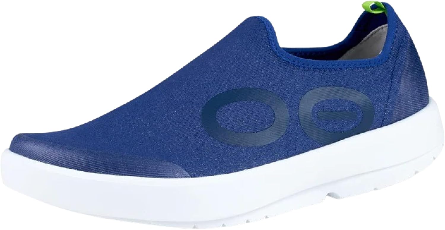 

Мужские кроссовки OOFOS OOmg eeZee Low Recovery Shoe, белый