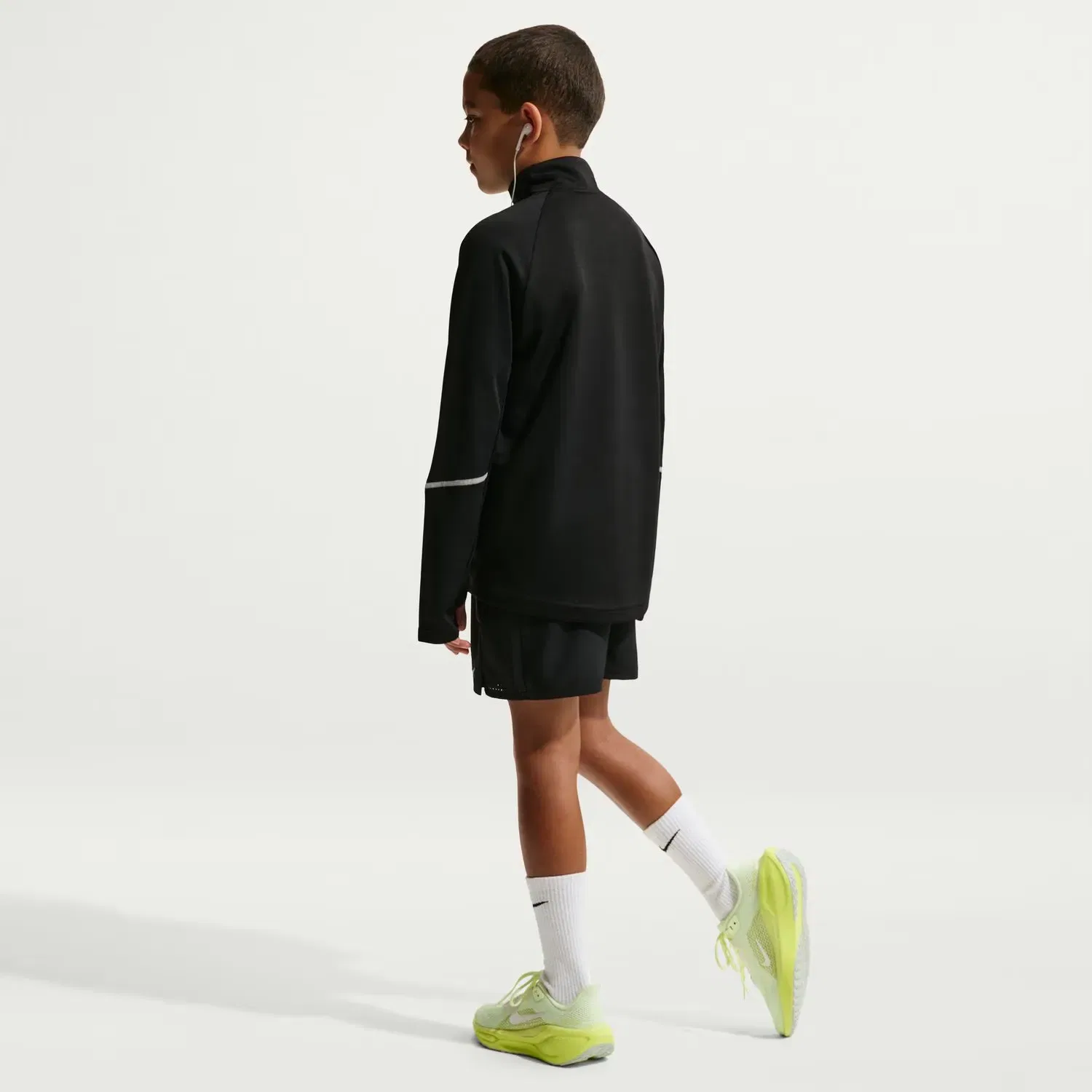 Детские шорты для мальчиков с технологией Dri-FIT Miler Nike, Negro — фото 2