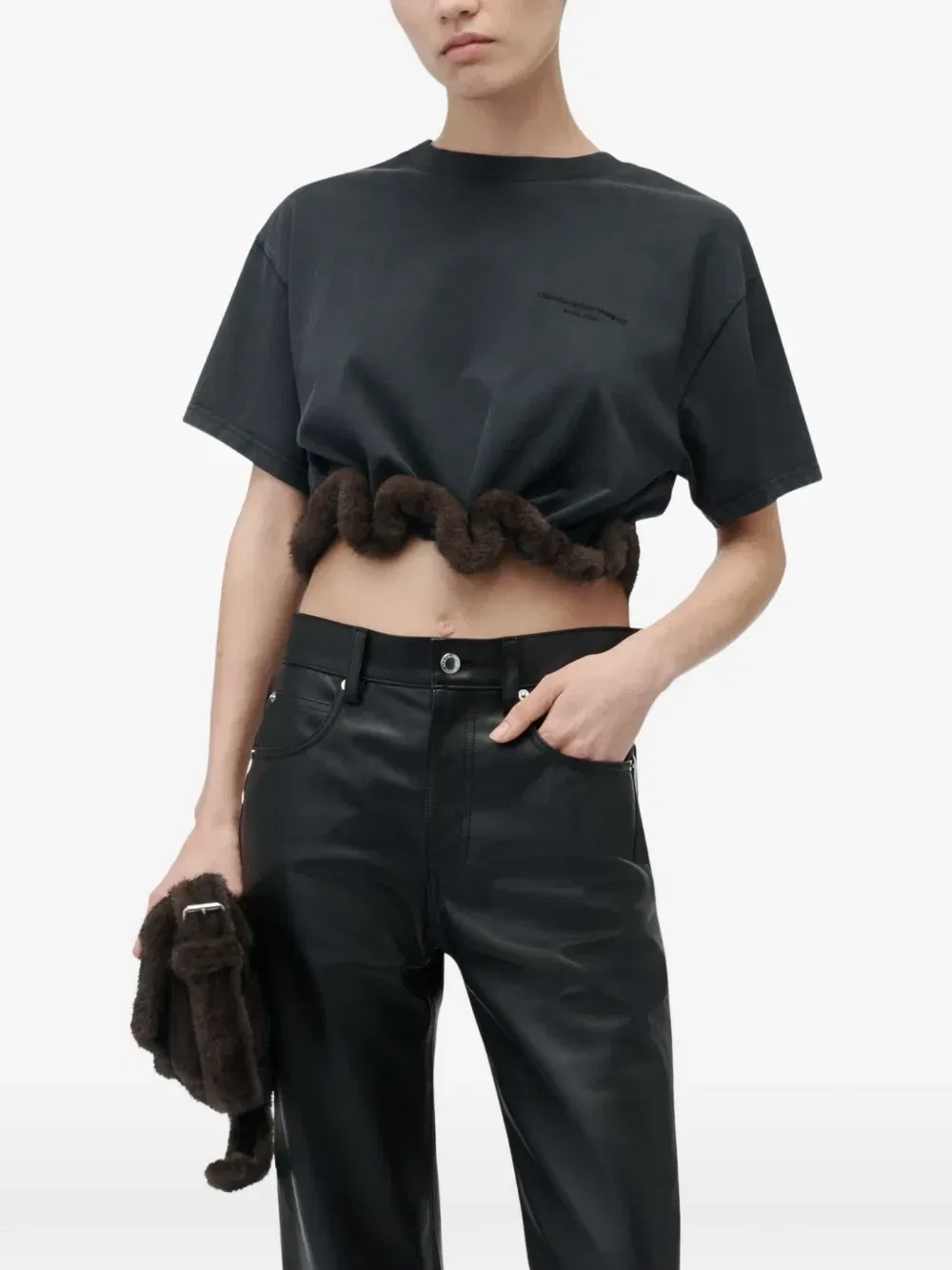 Футболка с короткими рукавами и отделкой из искусственного меха Alexander Wang, черный — фото 4
