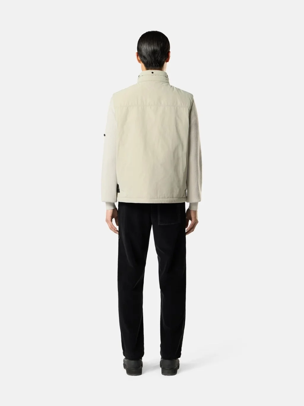 Мужские брюки чинос Stone Island With Contrast Pocket Regular Fit, черный — фото 3