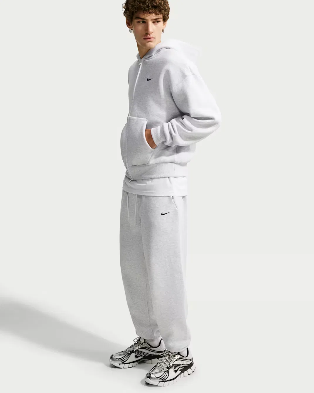 Мужские брюки с манжетами Nike Solo Fleece, Birch Heather/Black — фото 2