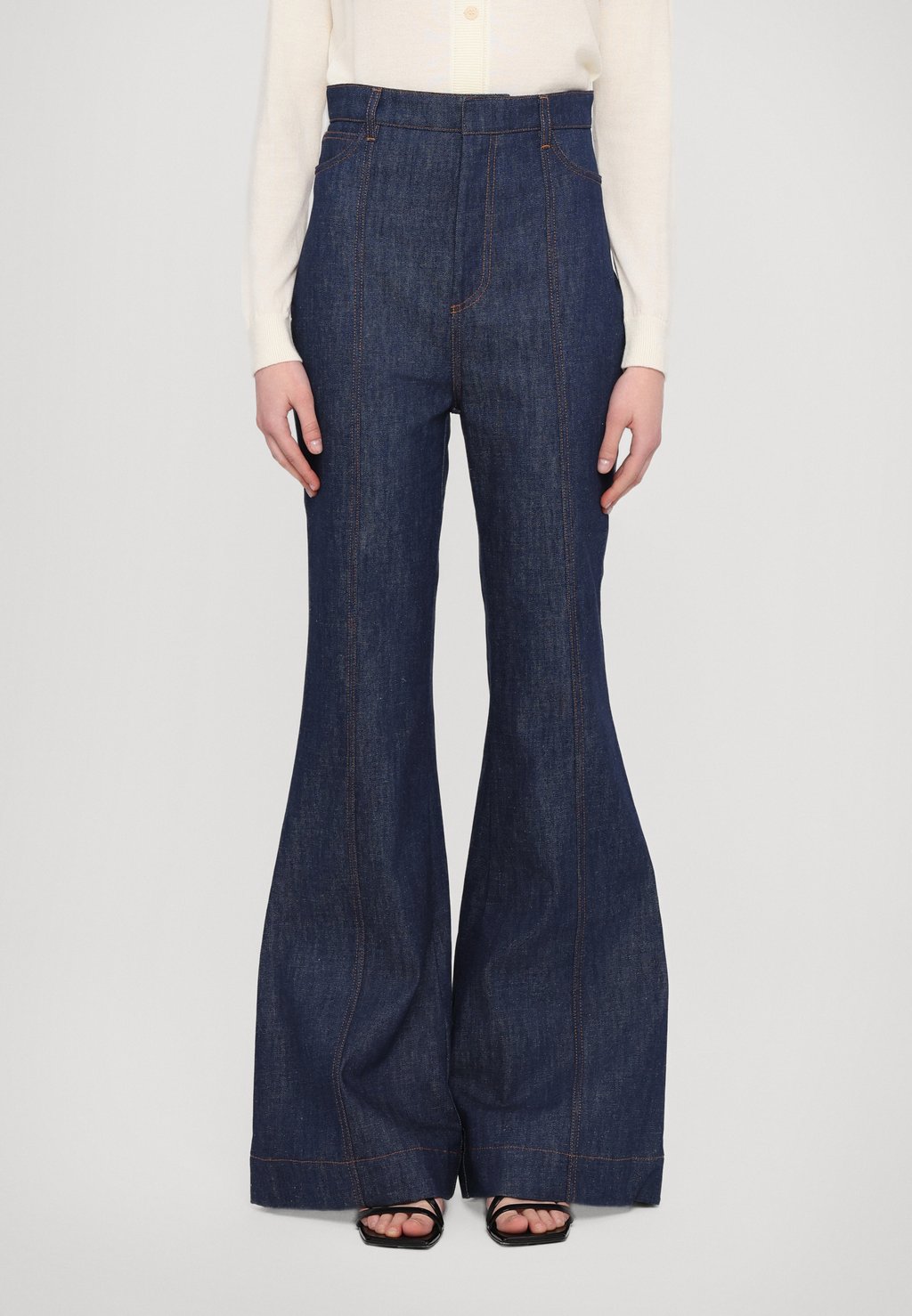 

Расклешенные джинсы DOUBLE HEART FLARED Fiorucci, деним