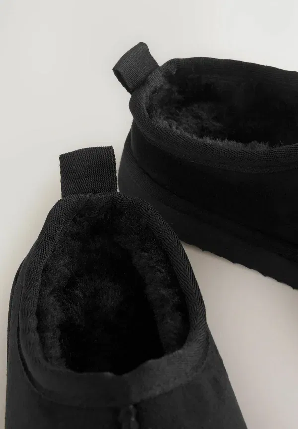 Тапочки с теплой подкладкой Regular fit - cosy mule slippers Next, черный — фото 4