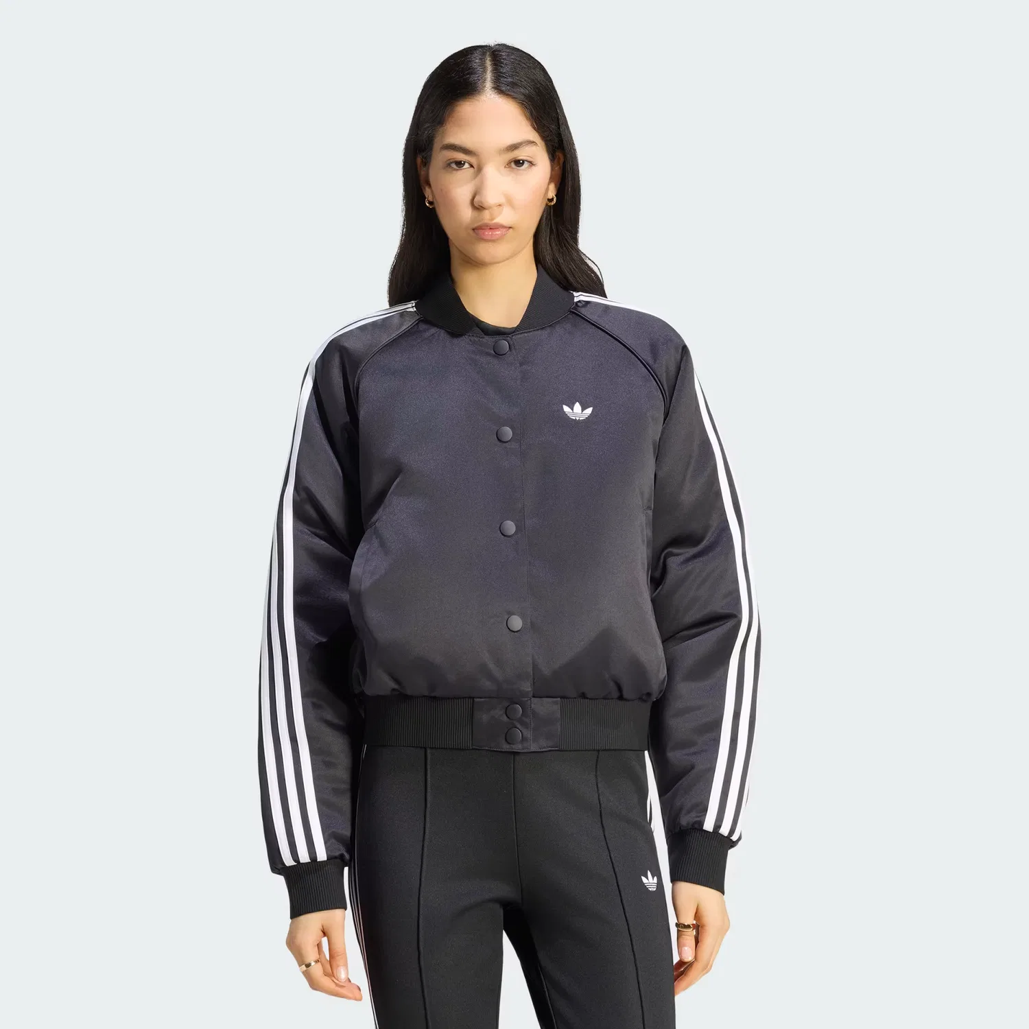 Женская куртка-бомбер из атласа Satin SST Bomber Jacket Adidas Originals, черный/белый/серый