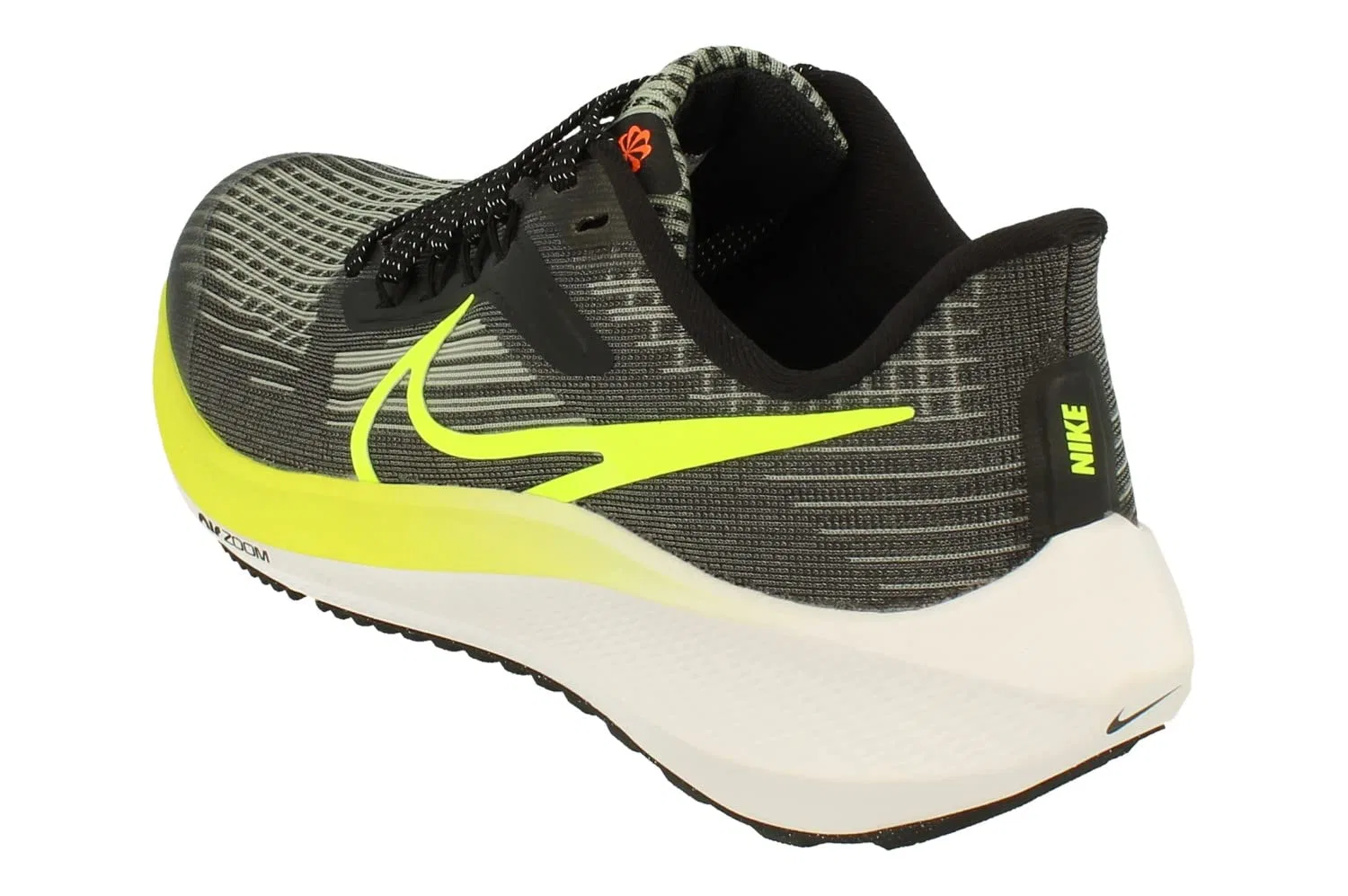 Детские беговые кроссовки для мальчиков Air Zoom Pegasus 39 NIKE, Multicoloured Black Volt Barely Volt Total Orange — фото 2