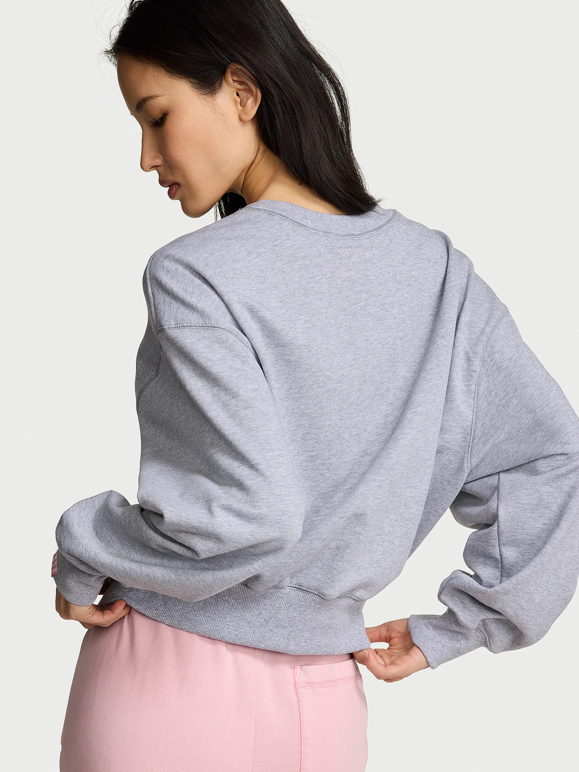 Укороченная толстовка Victoria's Secret Angel Essentials Obsessed Terry Crewneck, серый — фото 3