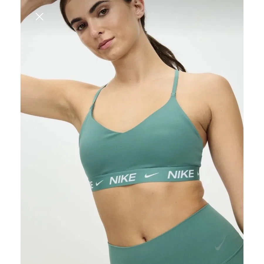 Спортивный бюстгальтер с легкой поддержкой Indy Light-Support Nike, Зеленый