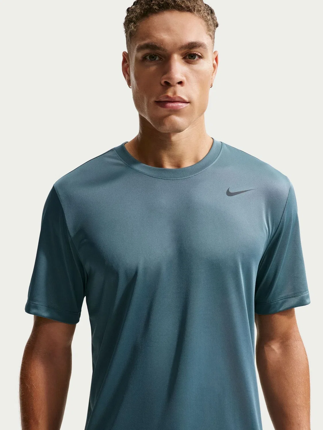 Футболка тренировочная Dri-FIT Legend Nike, минеральный сланец