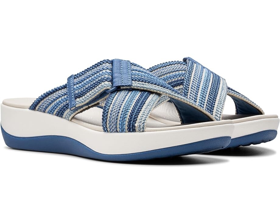 

Сандалии Clarks Arla Wave, цвет Blue Combi