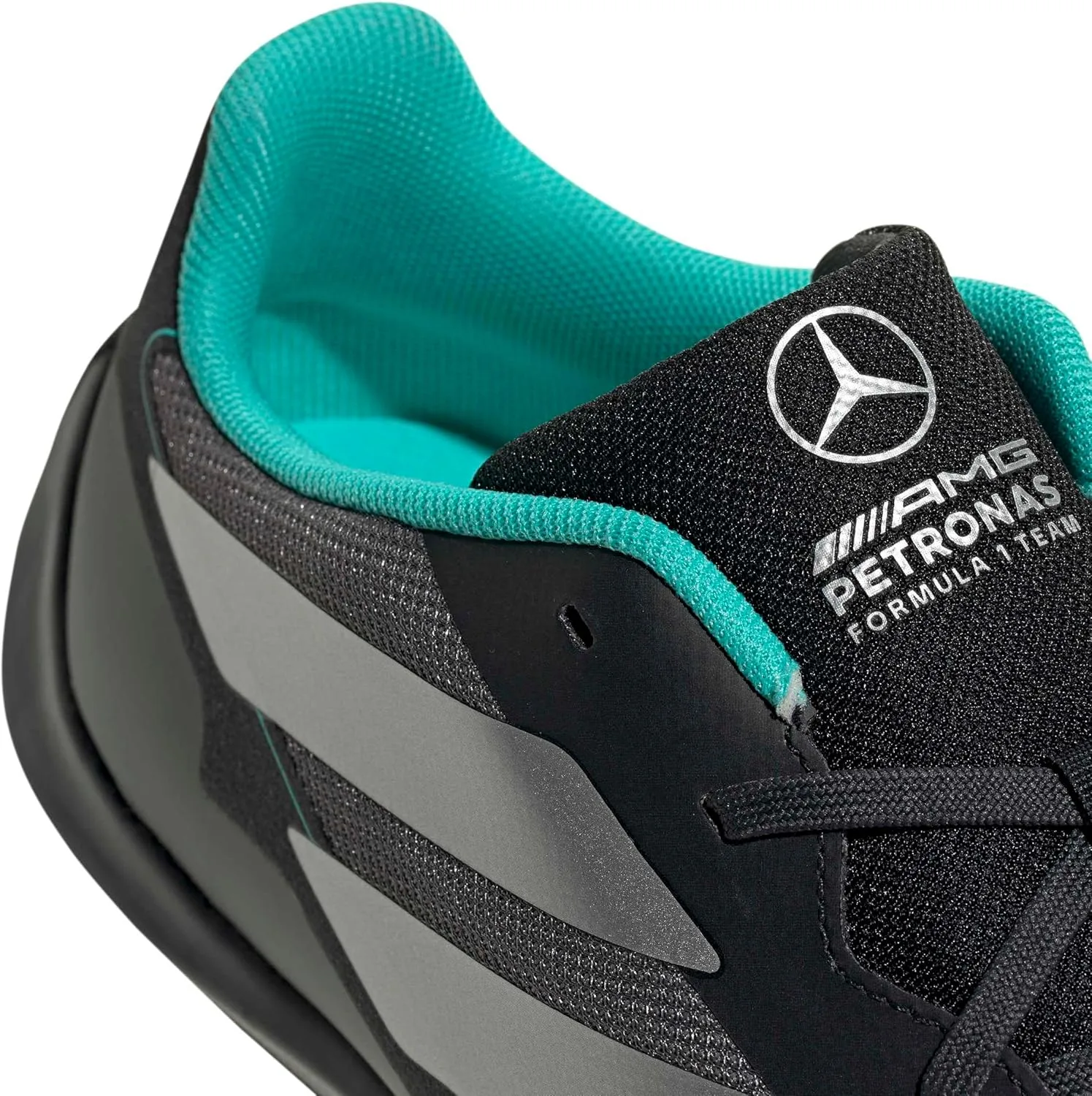 Кроссовки Adidas FEROZA Base Mercedes AMG Petronas F1 Team, черный/серебряный — фото 4