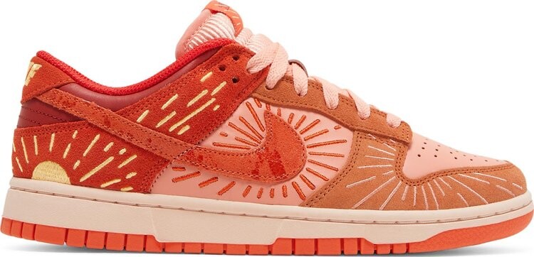 Кроссовки Nike Wmns Dunk Low 'Winter Solstice', оранжевый