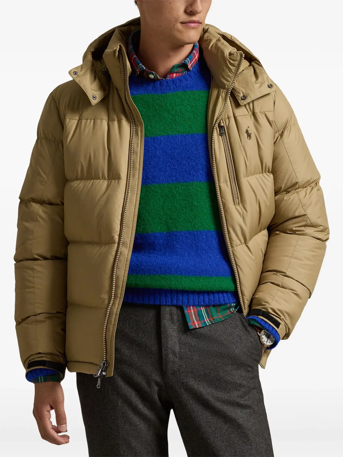 Polo Ralph Lauren Стеганая куртка с капюшоном, нейтральные тона — фото 2