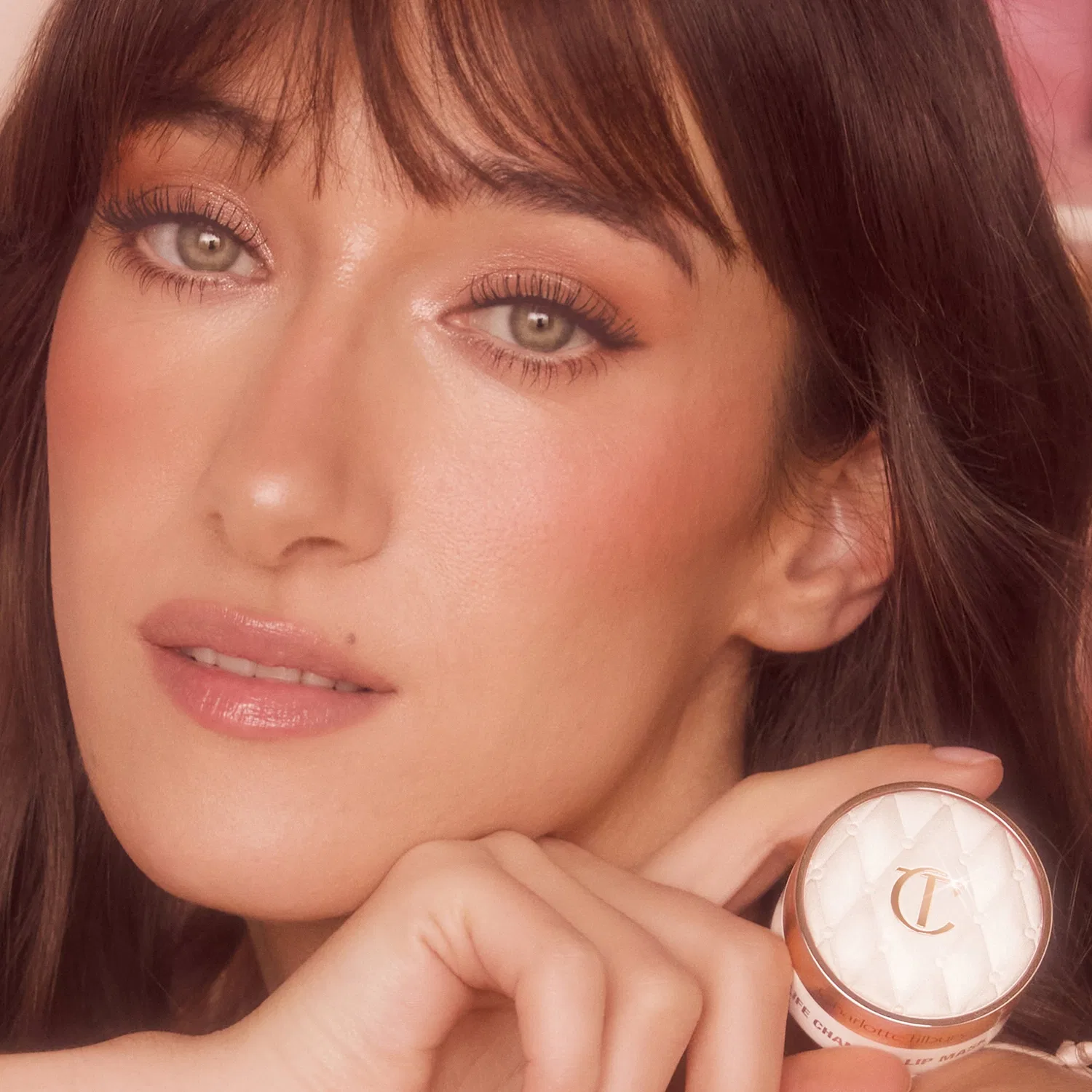 Бальзам для губ с эффектом наполнения Magic Sheer Glow Charlotte Tilbury — фото 2