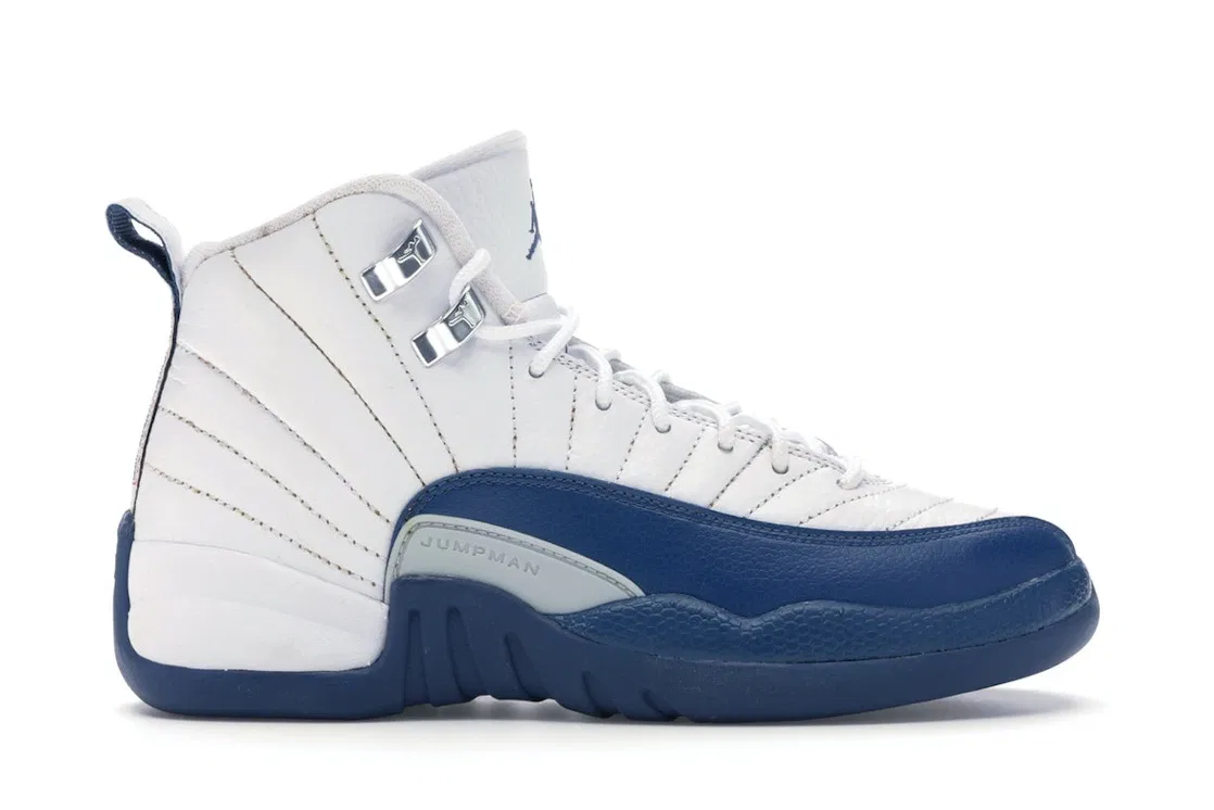 Детские кроссовки Lifestyle с принтом Jordan 12 Retro Jordan, White/French Blue-Metallic Silver-Varsity Red