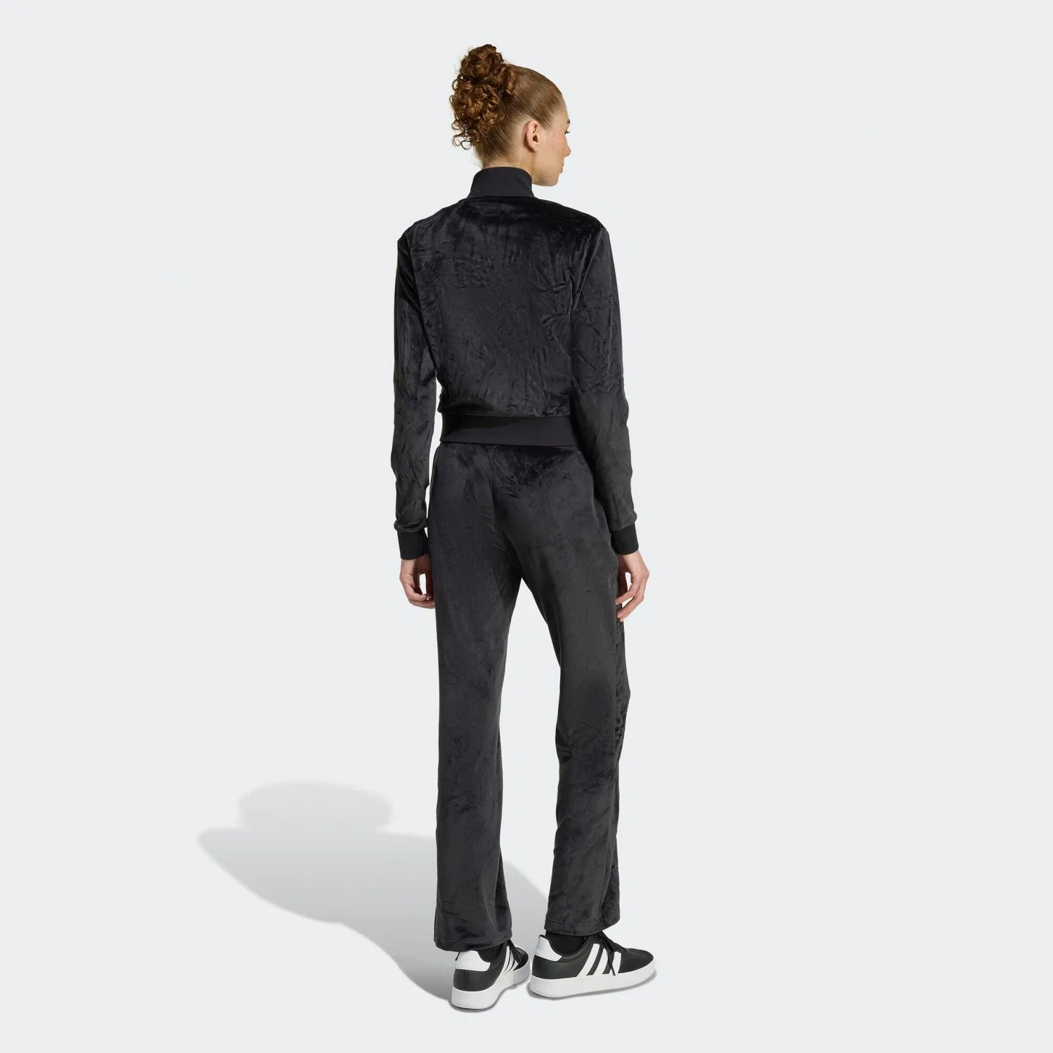 Женский спортивный костюм из велюра Glam Velvet Adidas, Schwarz — фото 3