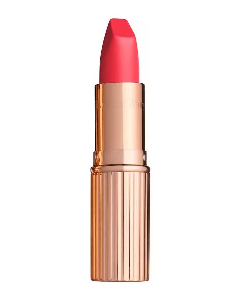 

Губная помада Charlotte Tilbury Matte Revolution, оттенок Lost Cherry