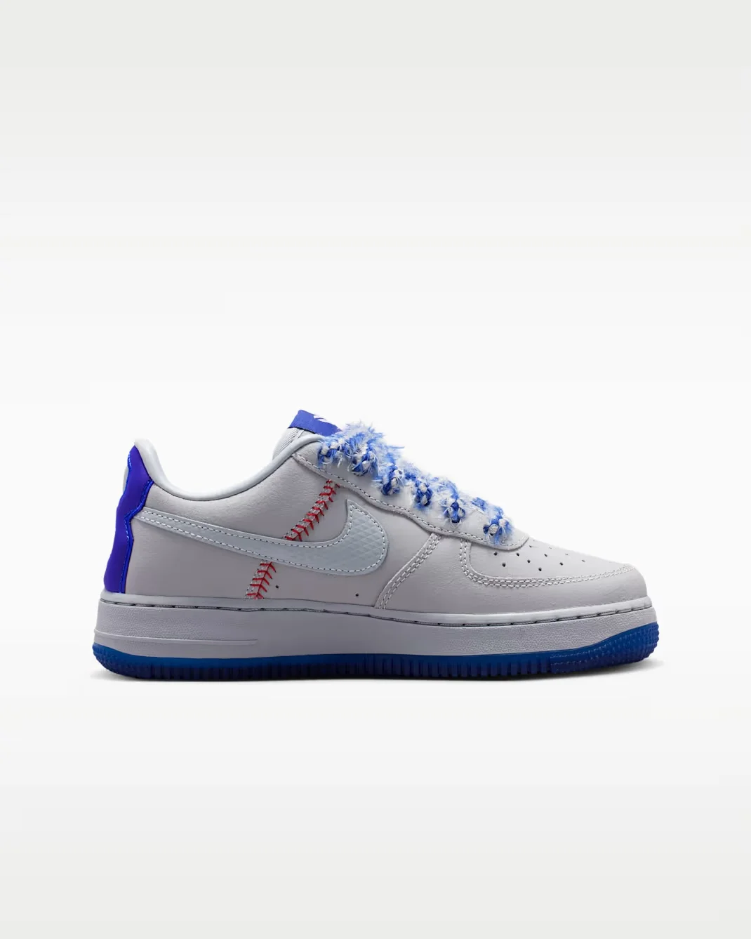 Кроссовки подростковые Nike Kobe Air Force 1 Low, белый/синий — фото 2