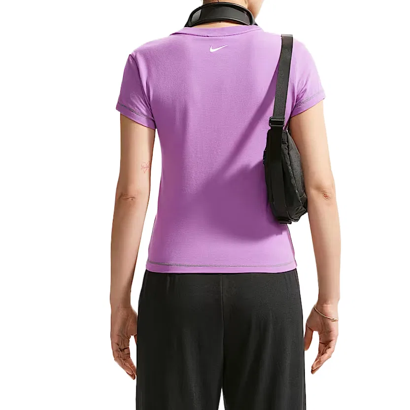 Женская футболка с круглым вырезом Slim Fit Nike, Imperial Purple — фото 3