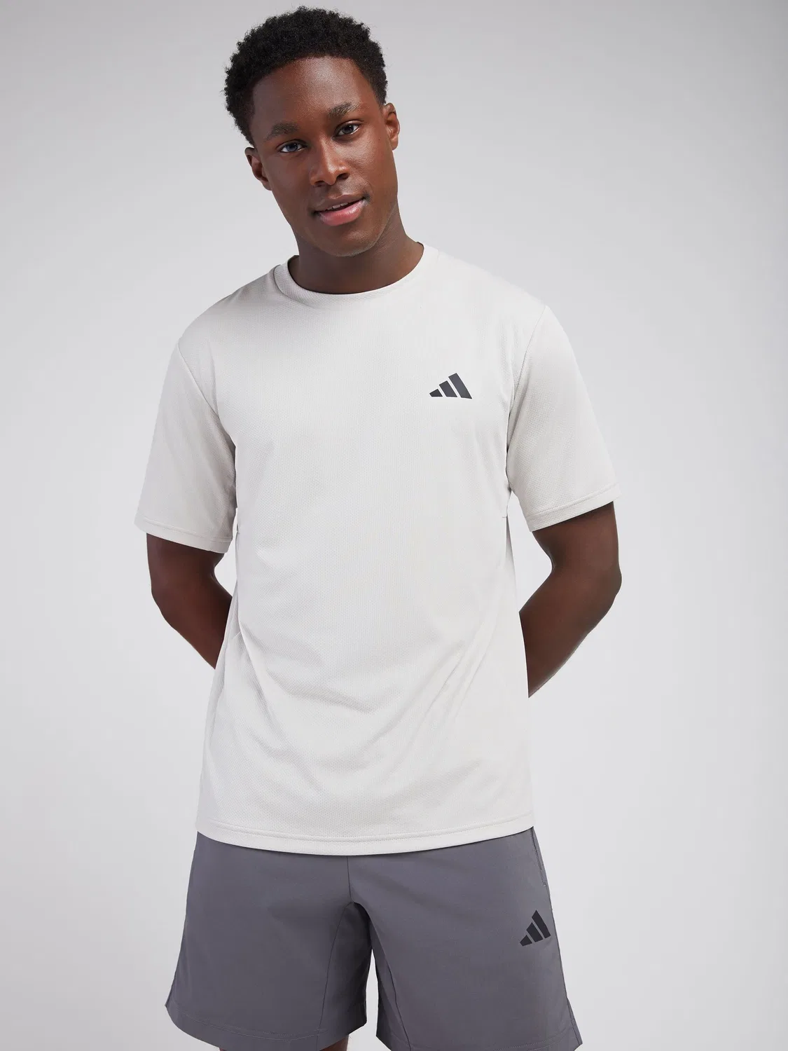 Футболка тренировочная adidas Workout Essentials, серый