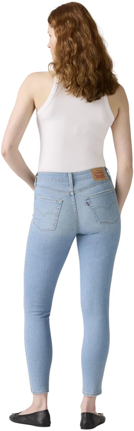 Женские джинсы с высокой посадкой Levi's 721 High Rise Skinny, Simple Solution — фото 3