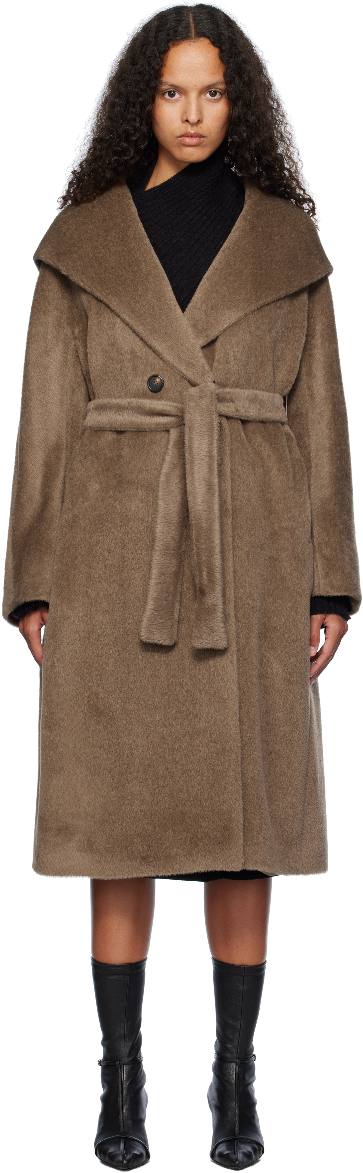 

Коричневое пальто из искусственного меха Eliana Max Mara