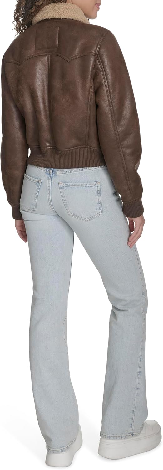 Женская куртка-бомбер Levi's из искусственной овчины, кофейный — фото 4