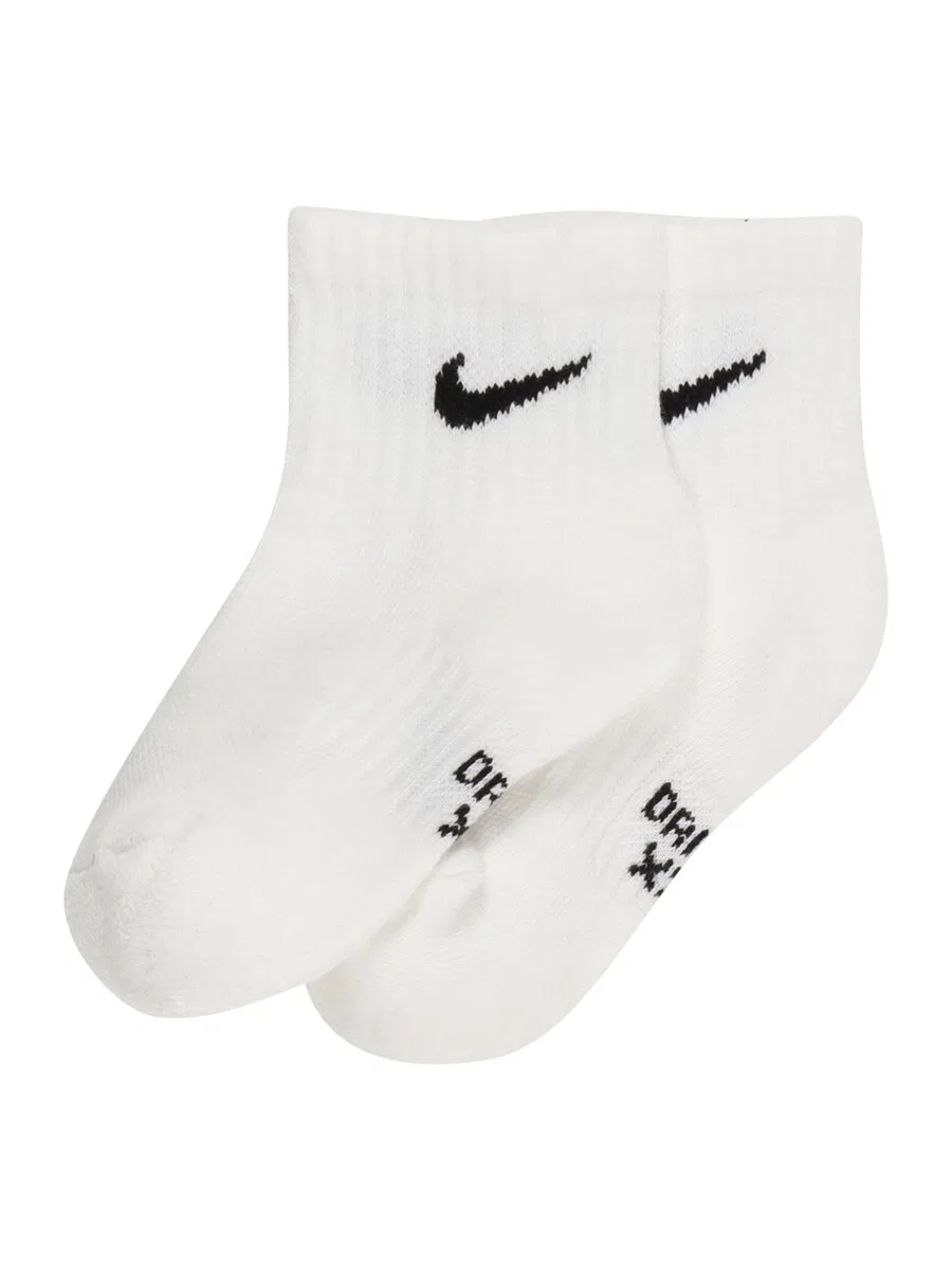 Носки Nike Sportswear белого цвета