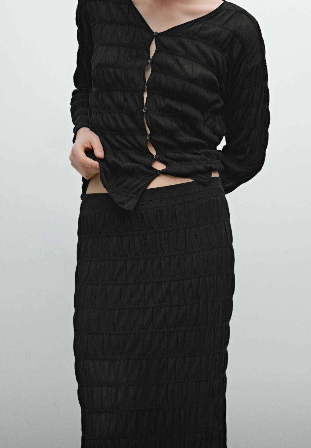 

Кардиган Massimo Dutti, черный