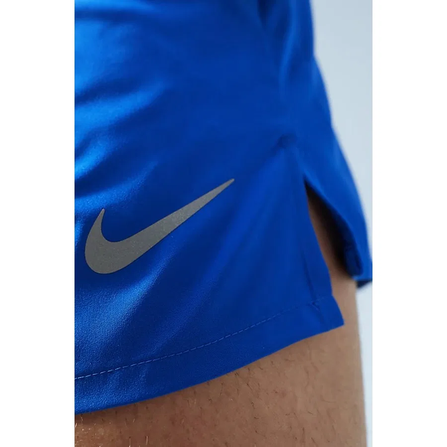 Шорты спортивные с технологией Dri-FIT, модель Dri-FIT Stride 5In 13 cm Brief, Nike, Синий — фото 3