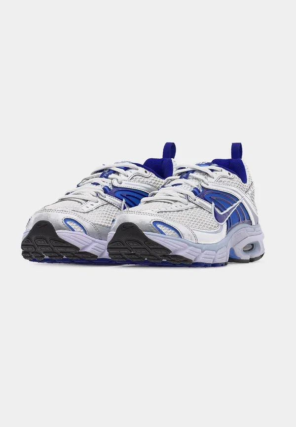 Кроссовки дышащие Nike Sportswear, белый/черный/серый — фото 3