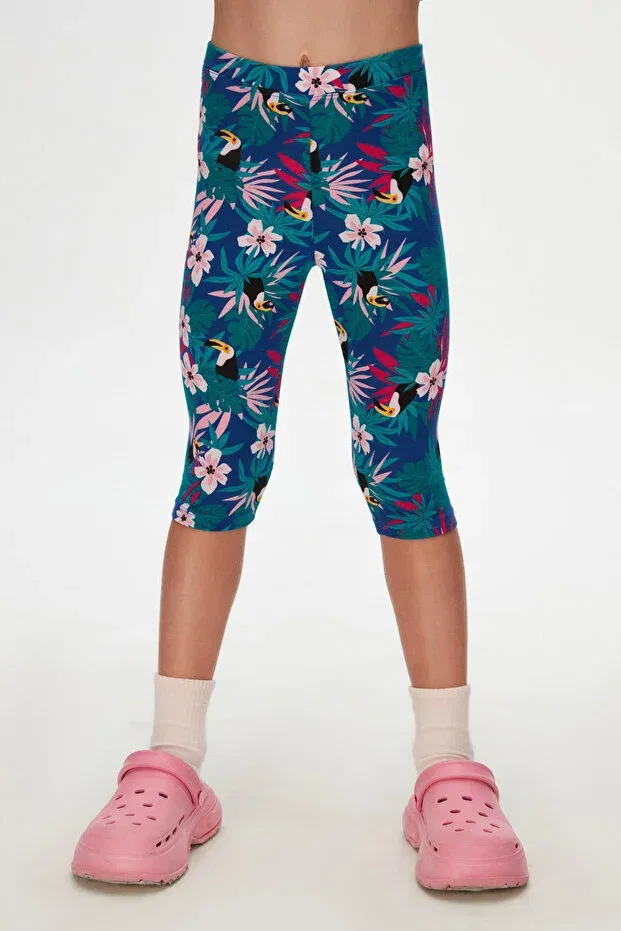 Детские шорты для девочек с принтом Tropical Parrot Pattern Capri Lovetti, Patterned — фото 2