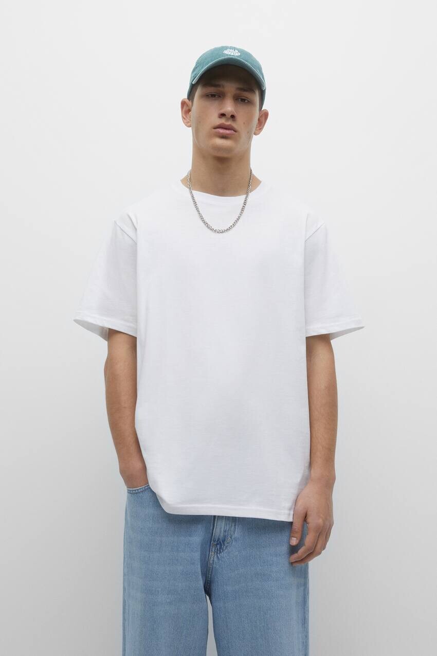 

Базовая хлопковая футболка с короткими рукавами Pull&Bear, белый