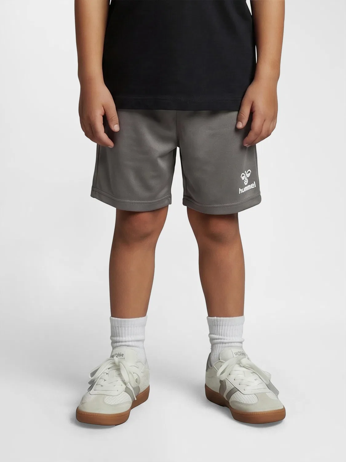 Детские шорты из интерлока Hmlessential Hummel, Stahlgrau Hellgrau