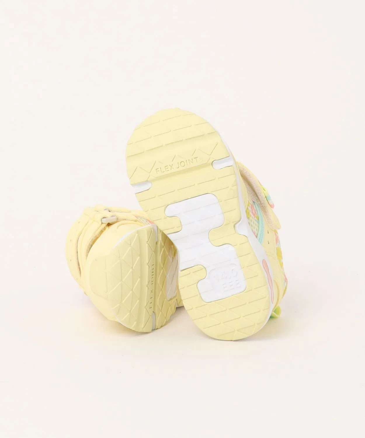 Детские кроссовки с быстросохнущим верхом 3E, модель CR C2146 CARROT, Lemon Yellow — фото 4