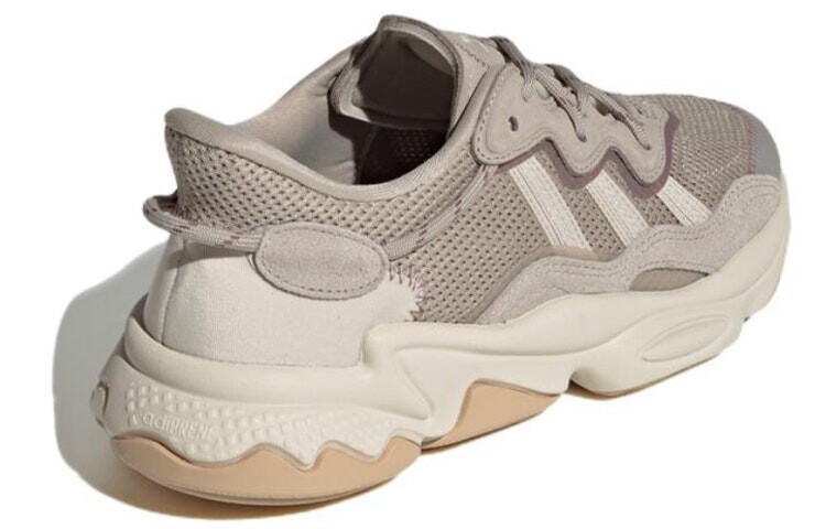 Кроссовки Adidas Originals Ozweego Lifestyle HP7734, серый — фото 4