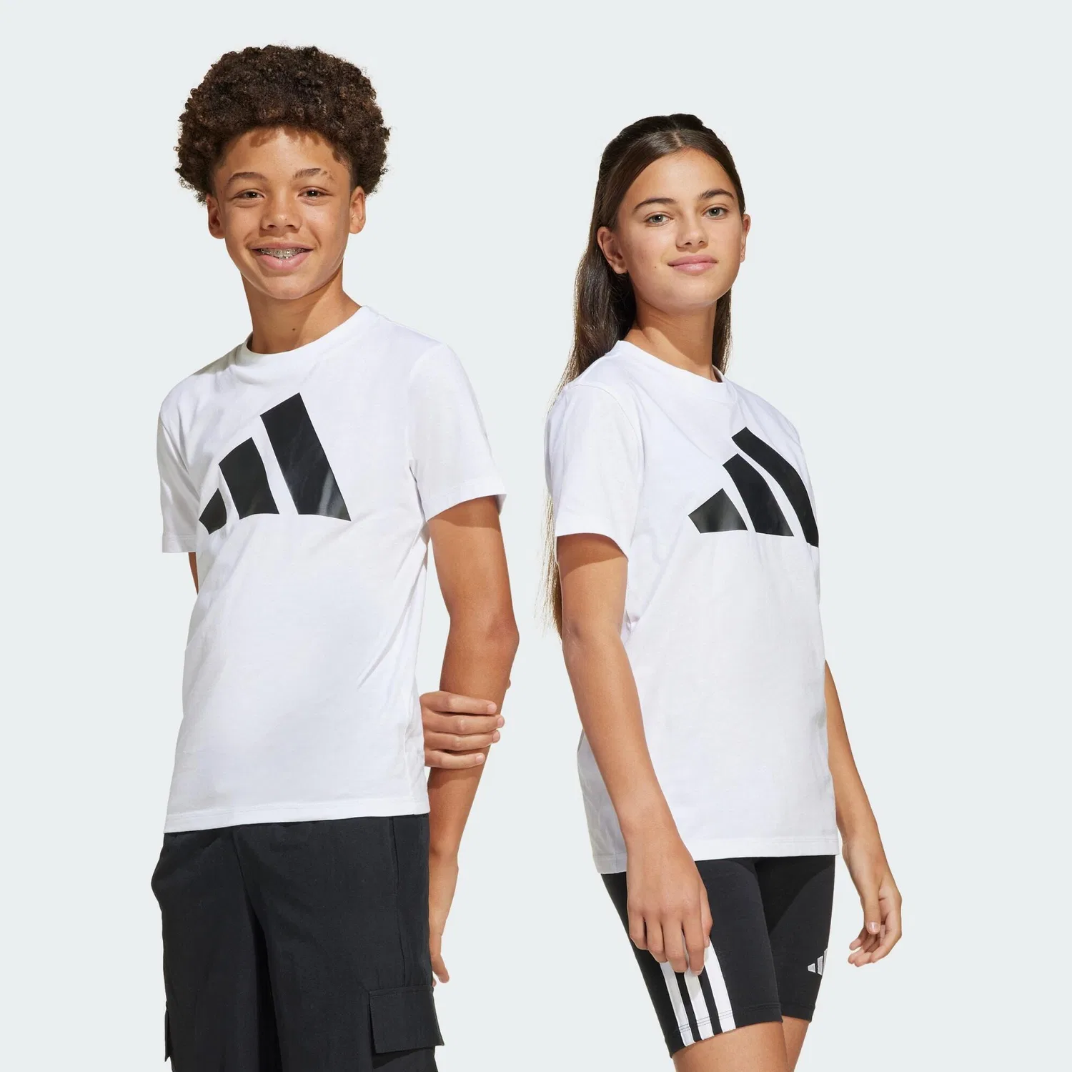 Детская хлопковая футболка Essentials Kids T-Shirt Adidas, Weiss Schwarz