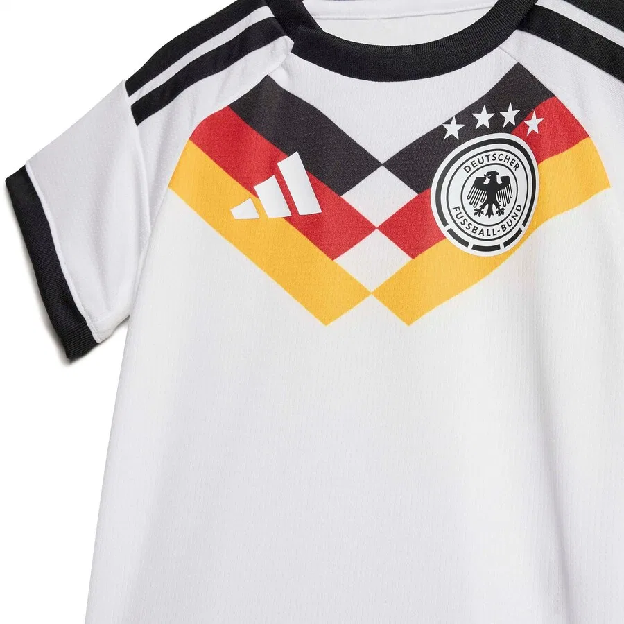 Спортивный костюм ADIDAS PERFORMANCE 'Germany 26 Home' белого цвета — фото 3