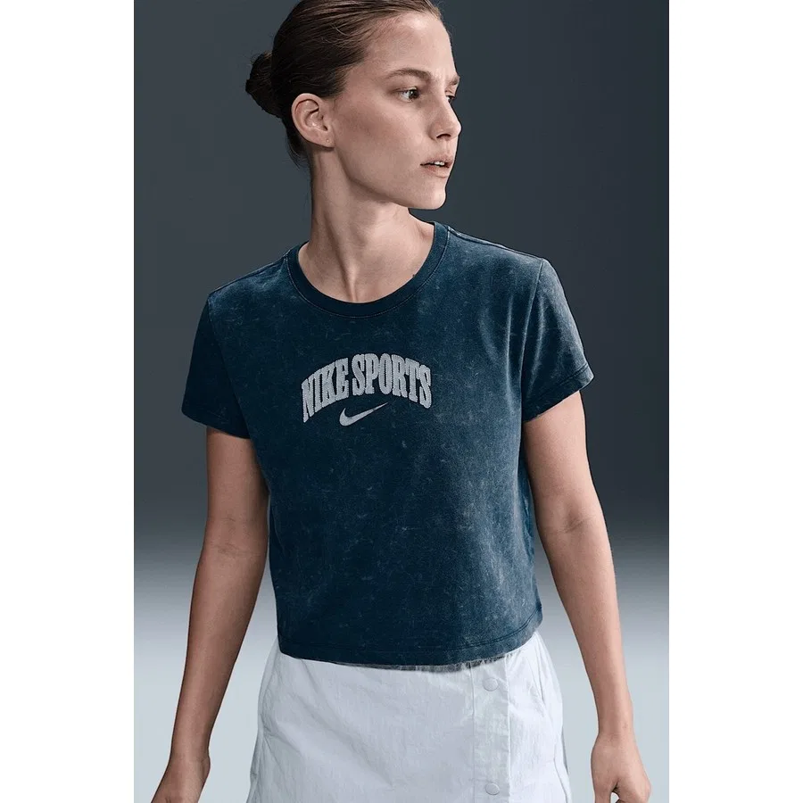 Женская футболка с коротким рукавом, хлопковая, модель Short-Sleeve Womes T-Shirt Navy, Nike, Темно-синий — фото 3