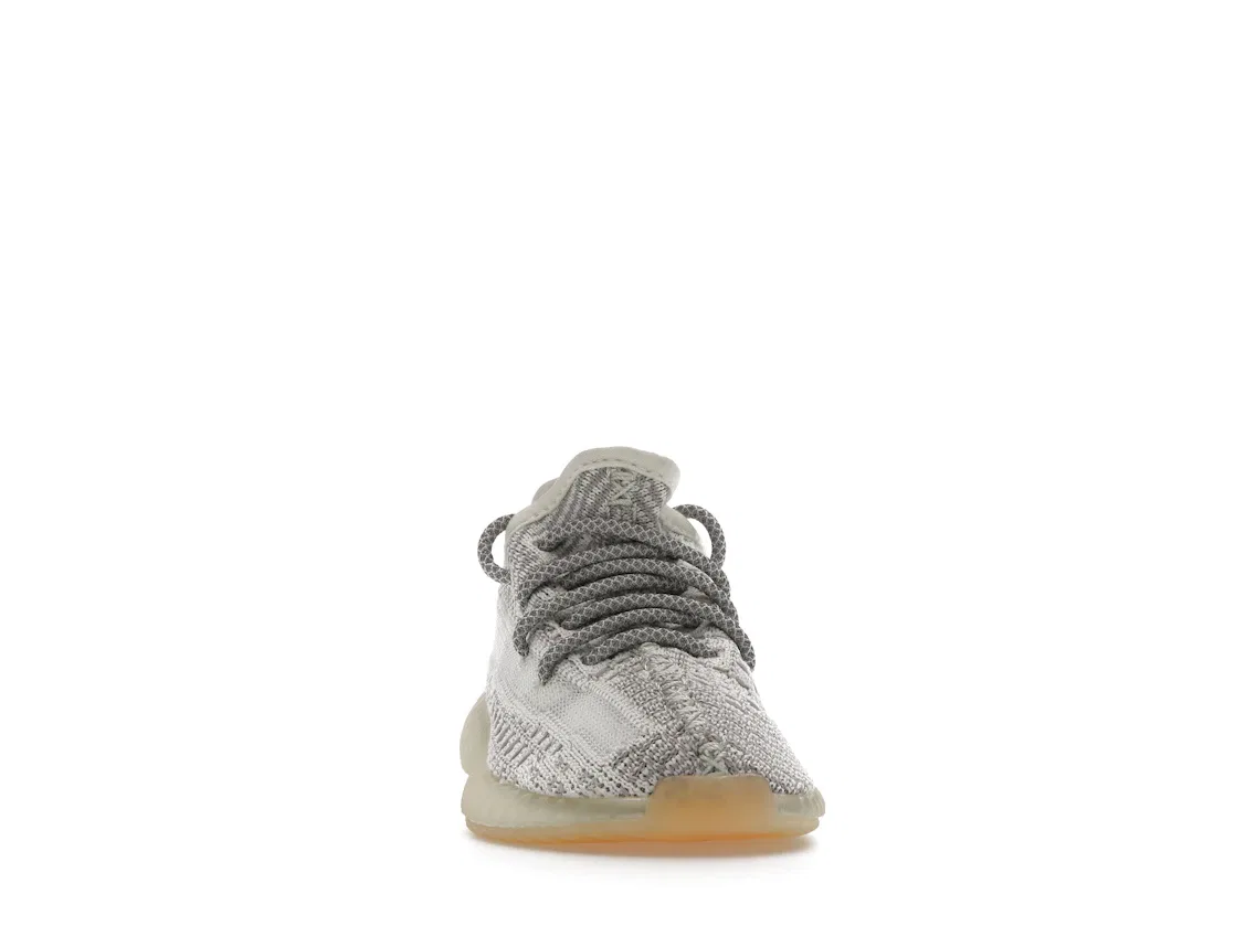 Детские кроссовки с амортизацией Adidas Yeezy Boost 350 V2, Yeshaya Yeshaya Yeshaya — фото 2
