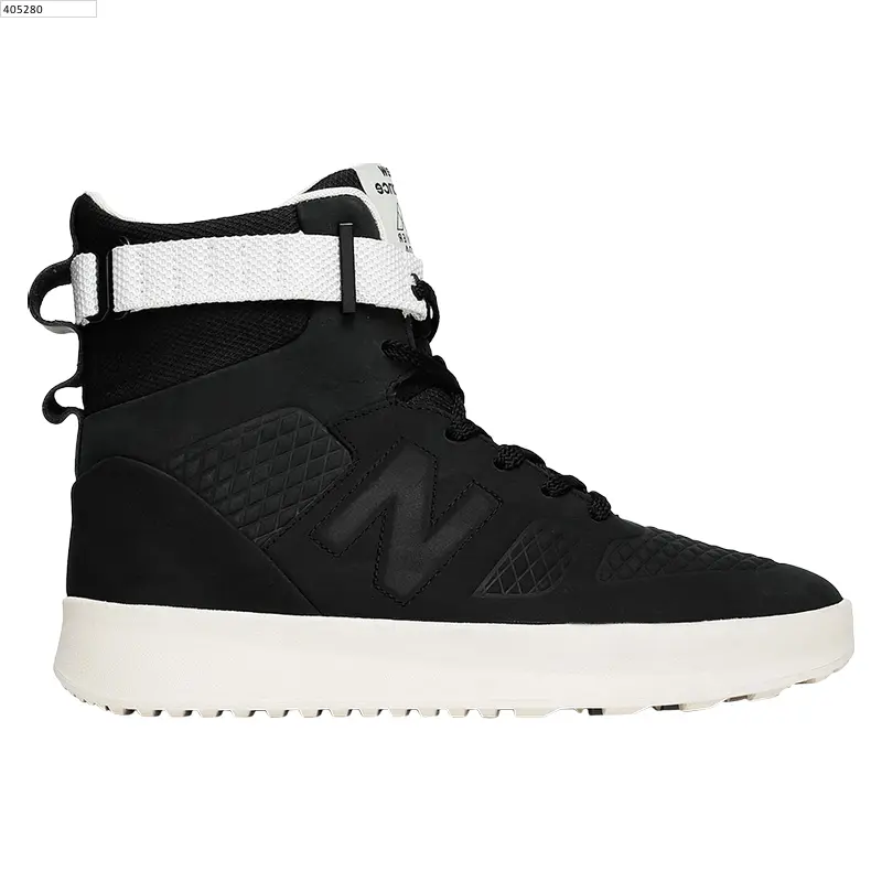 

Ботинки New Balance Rainier 710 'Black', черный