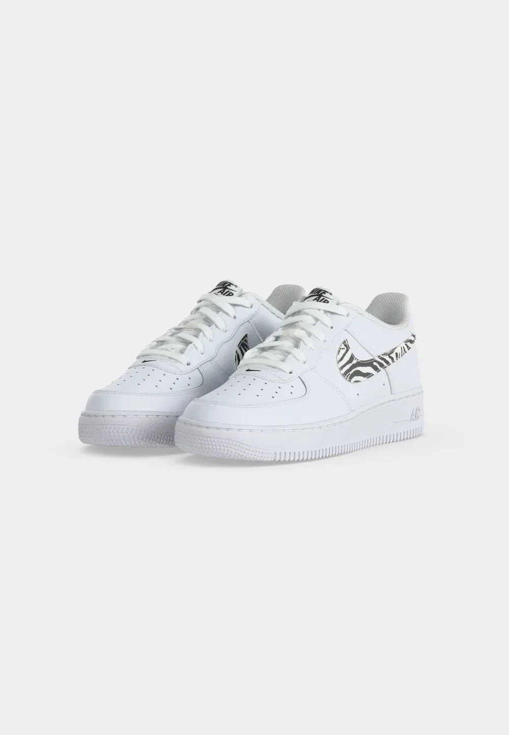 Кроссовки Air Force 1 унисекс с принтом Nike Sportswear, White/Black — фото 3