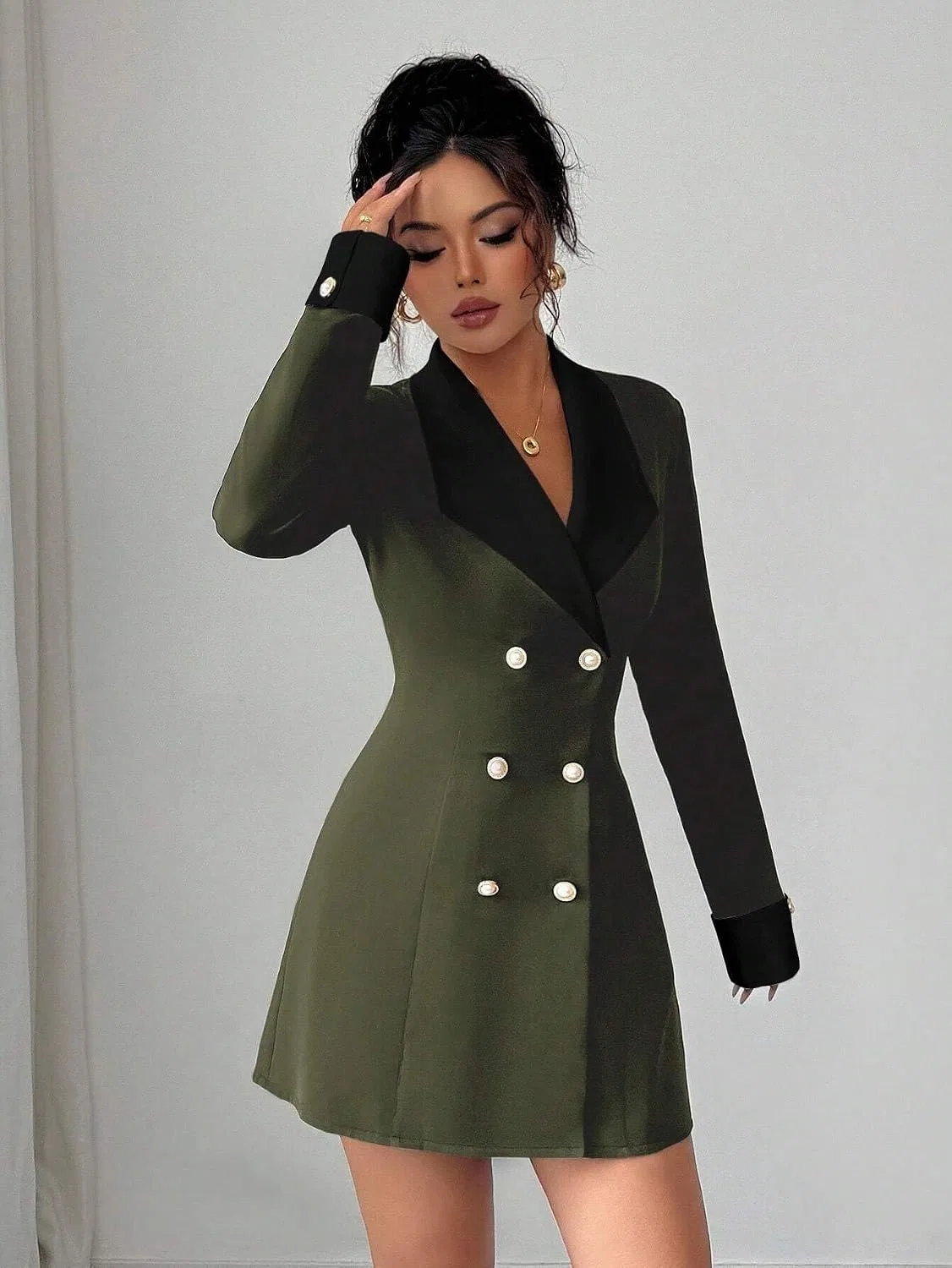 Женское A-силуэта мини-платье с длинными рукавами, Army Green — фото 4