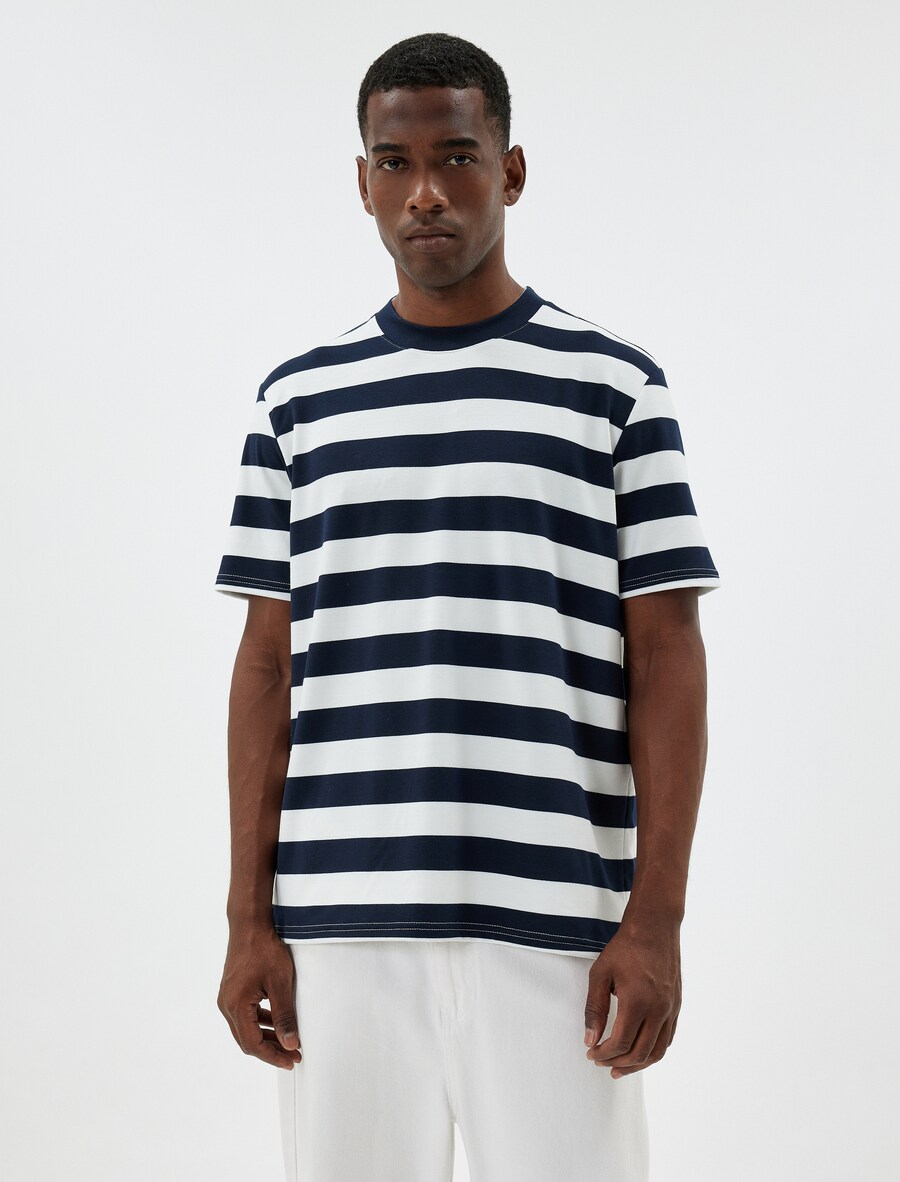 

Рубашка Koton, цвет Navy/White